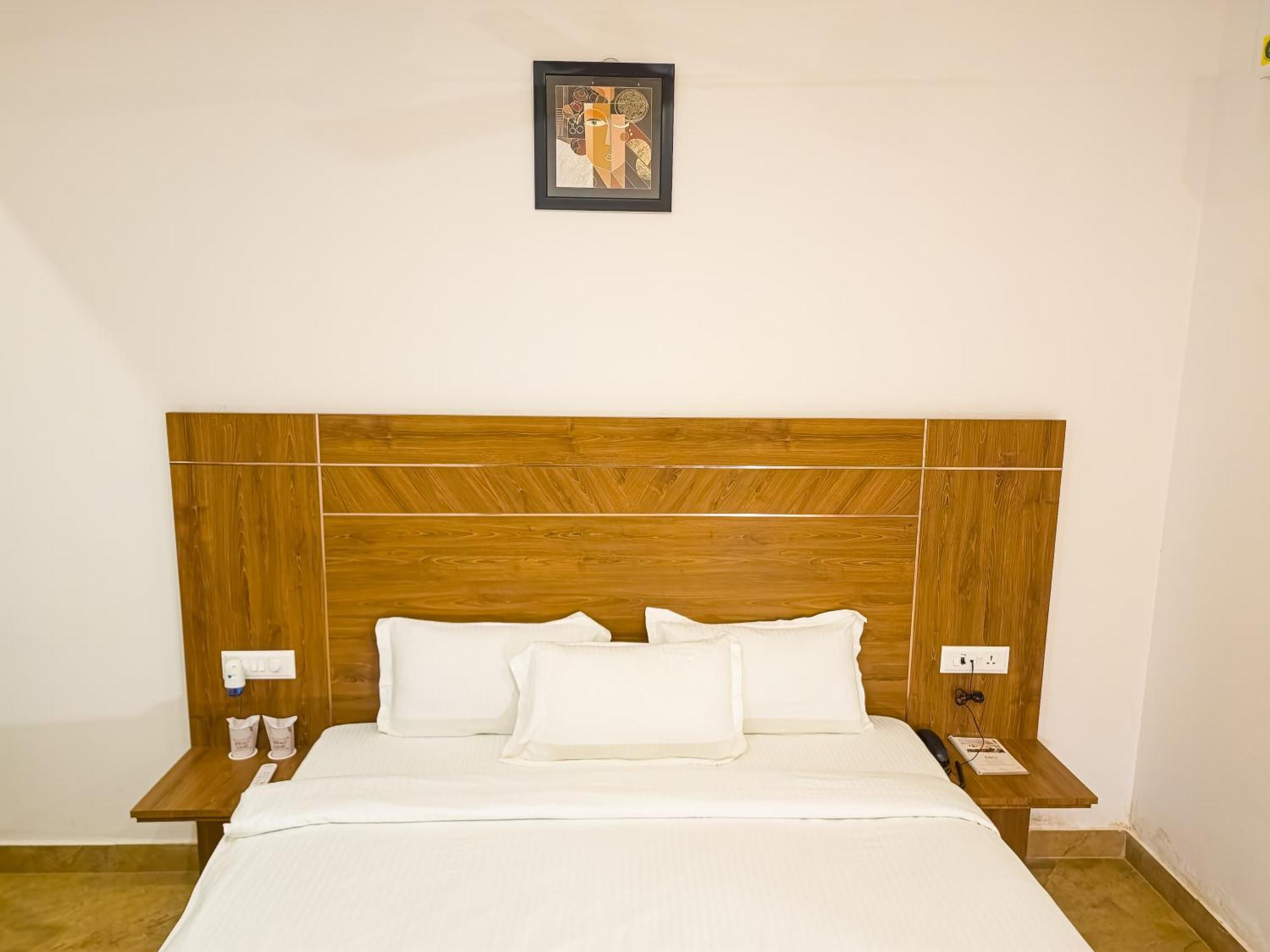 Amritara Ramila Kutir Hotel Ayodhya ภายนอก รูปภาพ