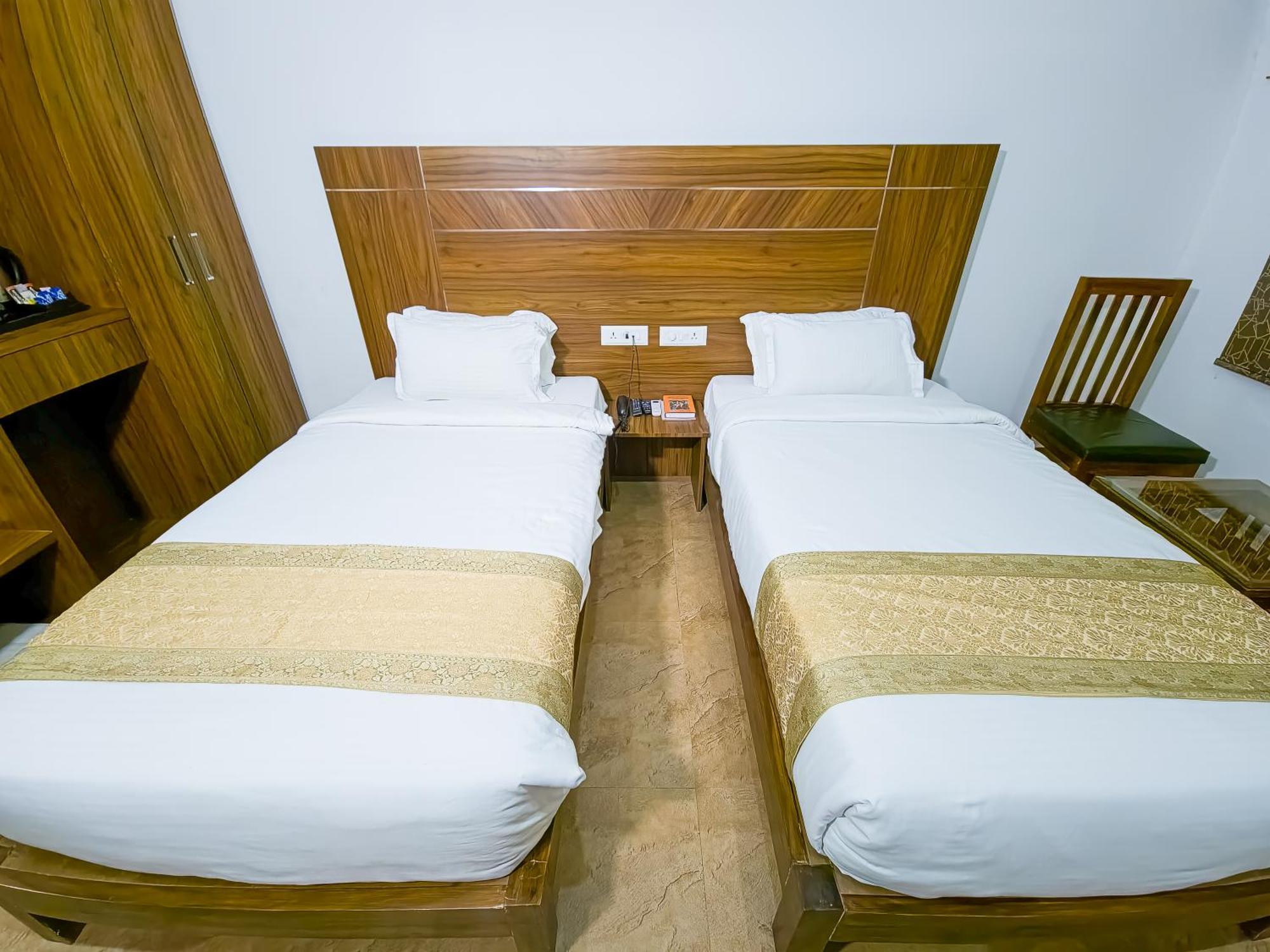 Amritara Ramila Kutir Hotel Ayodhya ภายนอก รูปภาพ